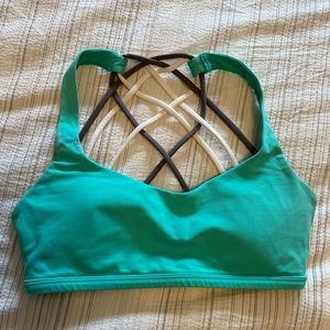 Lululemon sports bra size 2